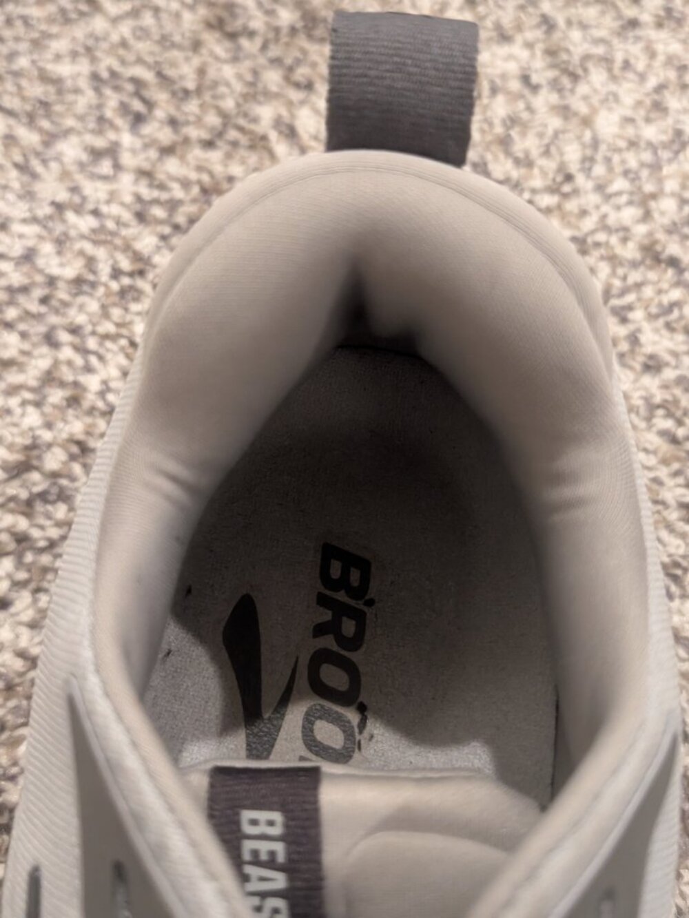 Brooks Men's Beast GTS 26 Premium Stability Shoes - Size 10 4E (Extra Wide) - Picture 4 of 14